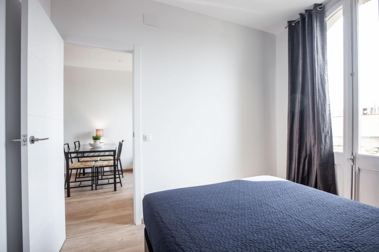Bright Apartment With Balconies 34 برشلونة المظهر الخارجي الصورة