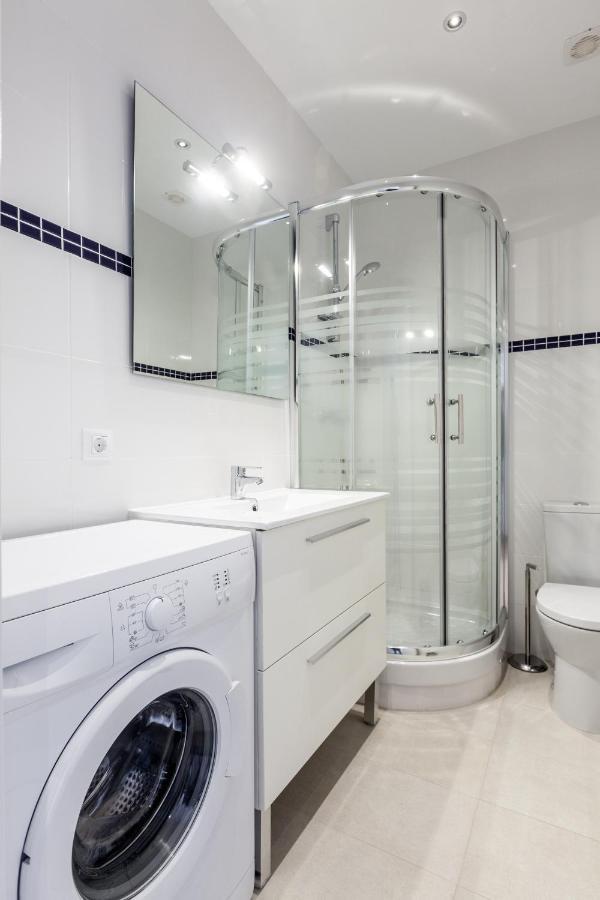 Bright Apartment With Balconies 34 برشلونة المظهر الخارجي الصورة